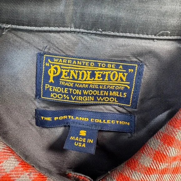 Pendleton Womens‎ Portland Collection Plaid Wool Shirt Size S Red Grey Button Up - Picture 3 of 7